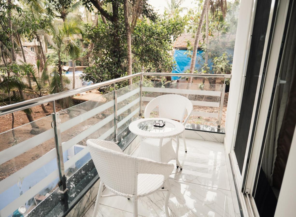 Nirvana Homestays Siolim Exteriör bild